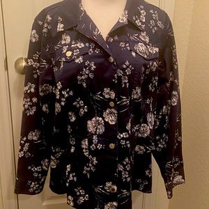 Croft and Barrow navy and white floral button up light weight jacket 2x